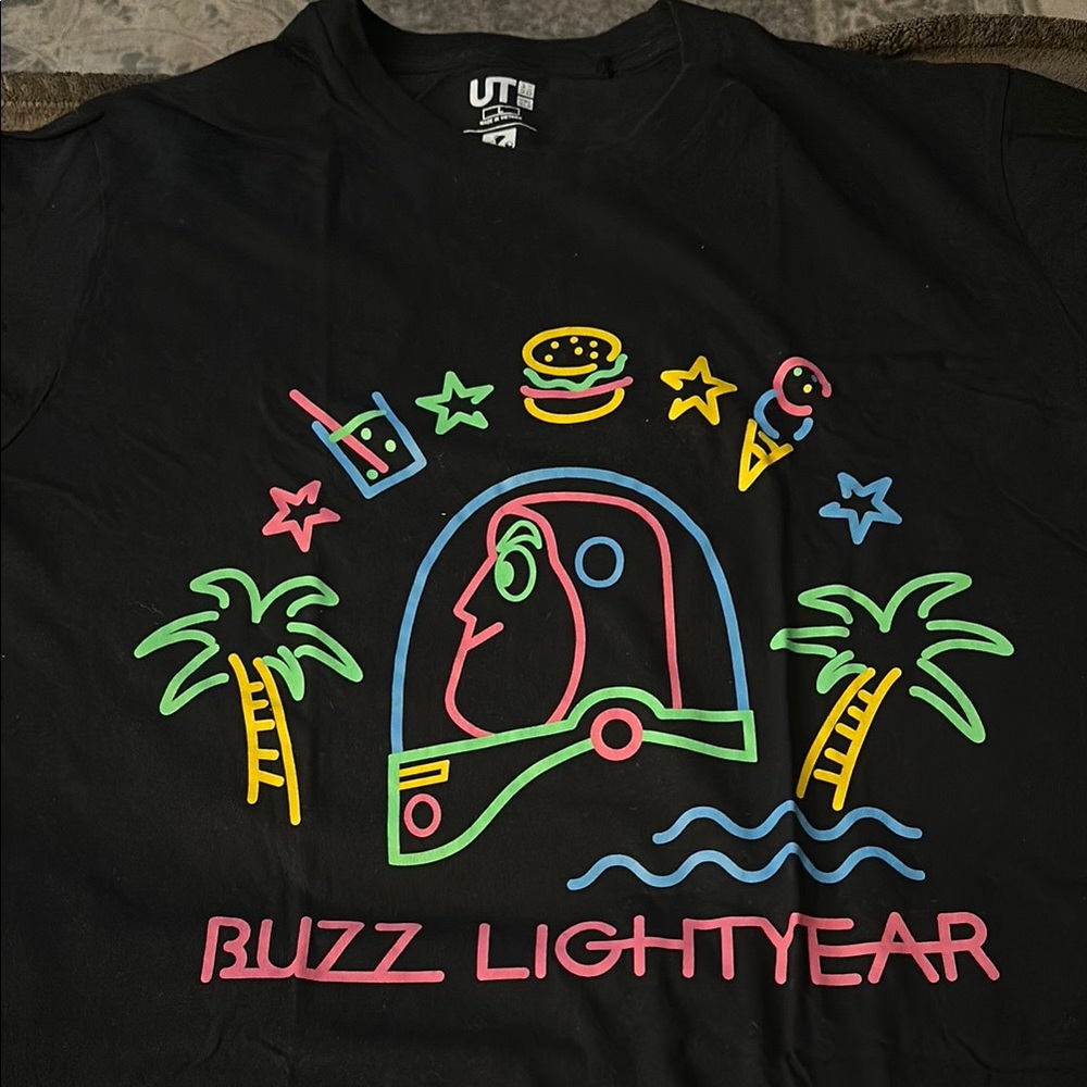 Uniqlo Disney Pixar Toy Story- Buzz Lightyear Tee
